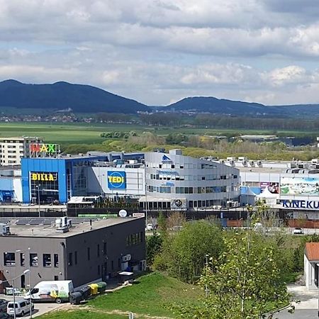 Apartman Mikaela 68 M2 Poprad Exterior foto