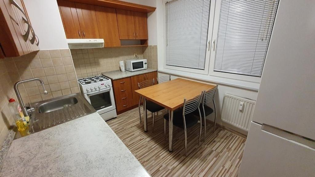 Apartman Mikaela 68 M2 Poprad Exterior foto